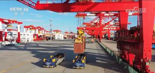 從“1”到“21” 自貿區(qū)十年蝶變，上海引領中國開放新格局